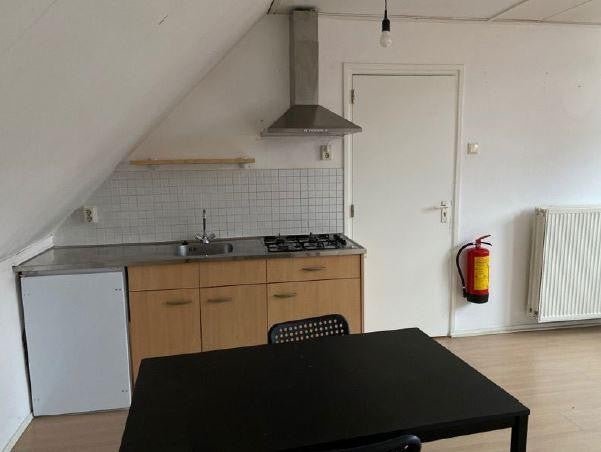 For rent: Room Houtstraat in Tilburg