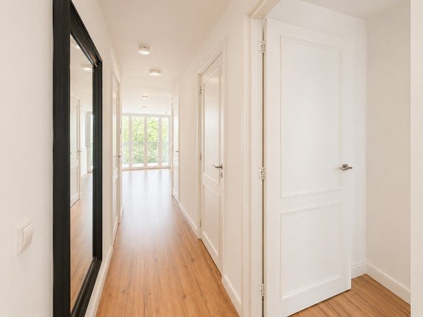 For rent: Flat Weteringschans in Amsterdam