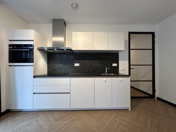 For rent: Flat Wijnhaven in Rotterdam
