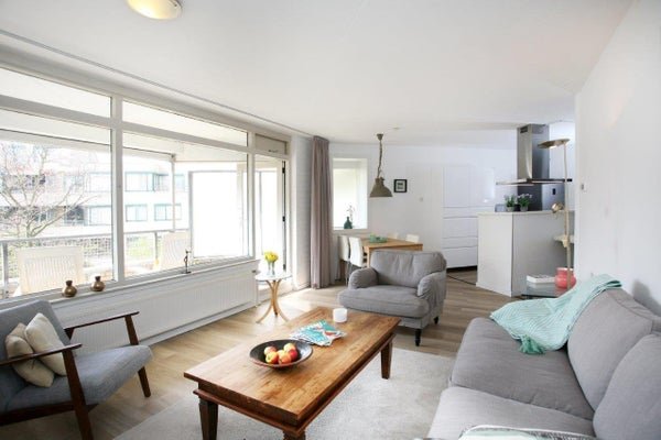 For rent: Flat Burgemeester Patijnlaan in Den Haag