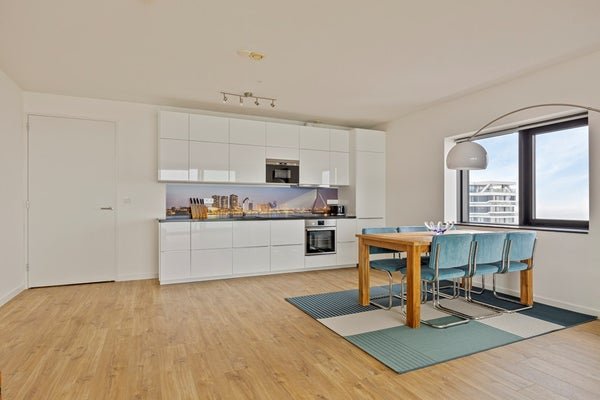 For rent: Flat Anna van Buerenplein 212 in Den Haag