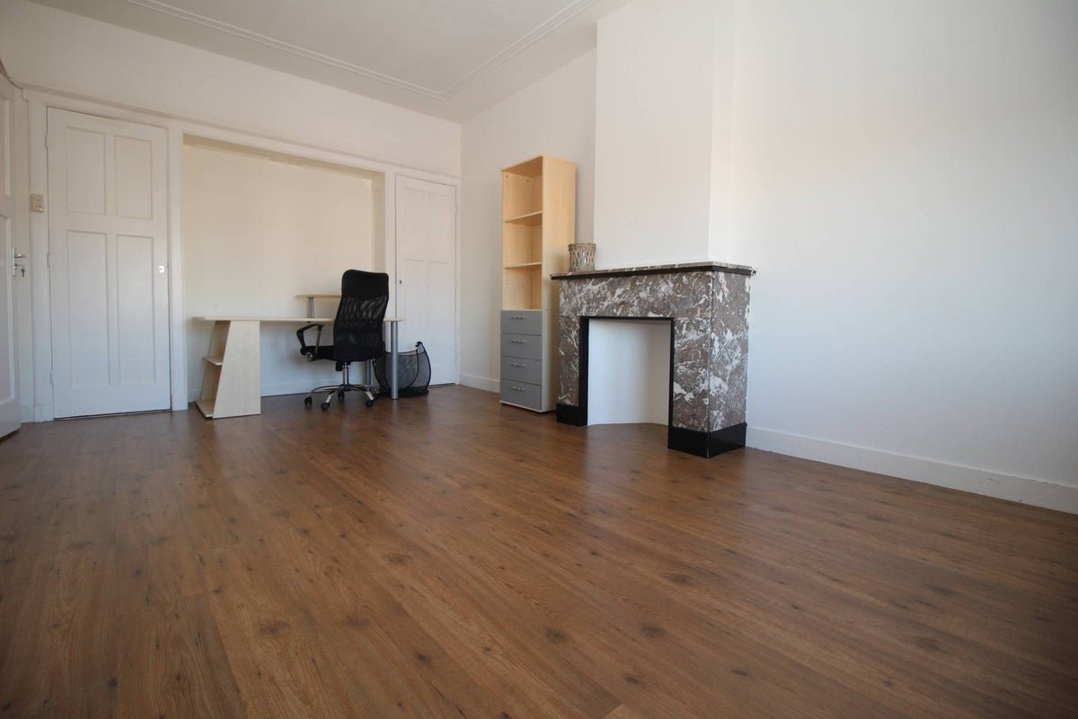 For rent: Room Apeldoornselaan in Den Haag