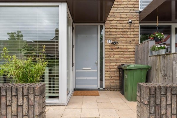 For rent: House Achillesstraat 23 in Rotterdam