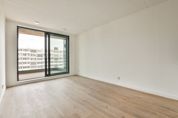 For rent: Flat Marius Bauerstraat 30 6 in Amsterdam