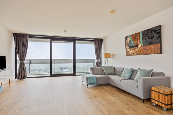 For rent: Flat Anna van Buerenplein 212 in Den Haag