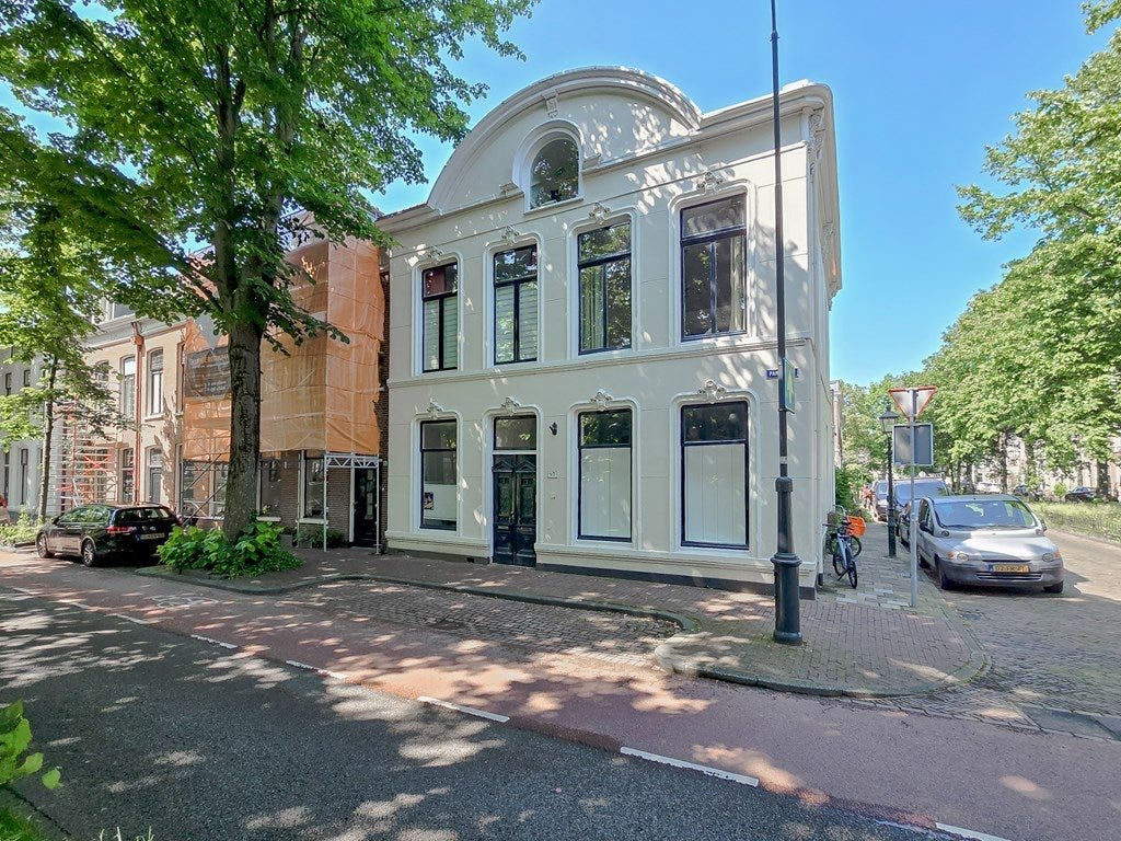 For rent: Flat Parklaan in Haarlem