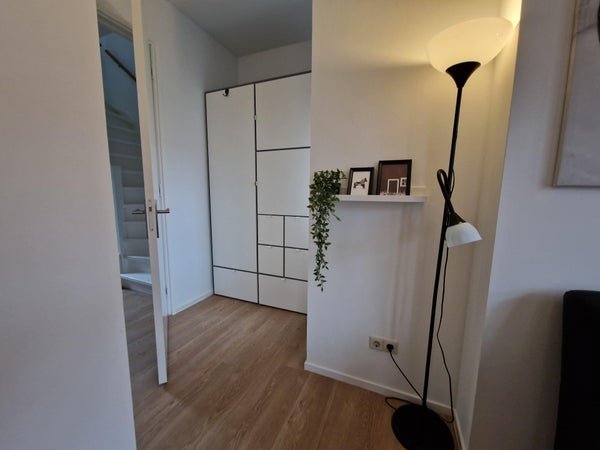 For rent: Flat Rozenlaan in Rotterdam