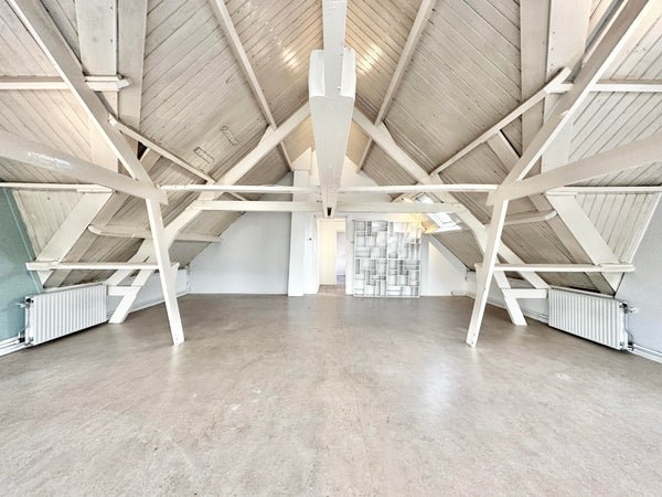 For rent: Flat Hoofdweg in Nieuw-Vennep