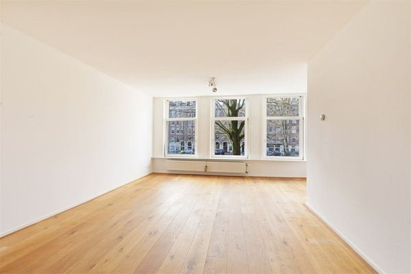 For rent: Flat Da Costakade in Amsterdam