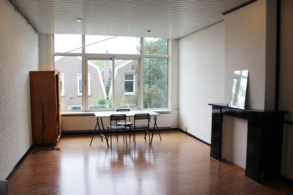 For rent: Flat Burgemeester Meineszlaan in Rotterdam