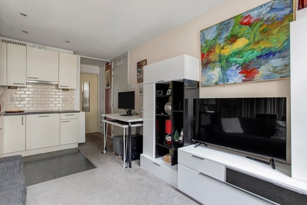 For rent: Flat Saenredamstraat in Amsterdam