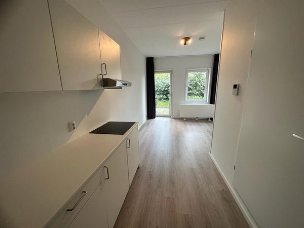 For rent: Studio Flintstraat in Emmen