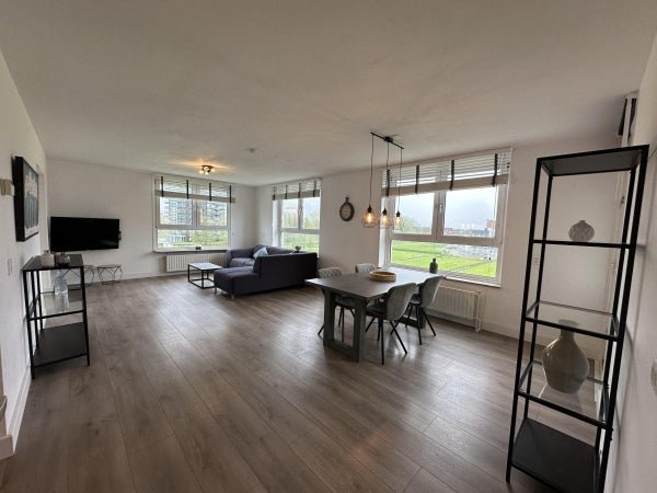 For rent: Flat Sint-Janshaven in Rotterdam