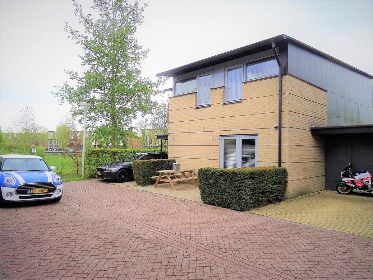 For rent: House Oskar Nedbalhof in Utrecht