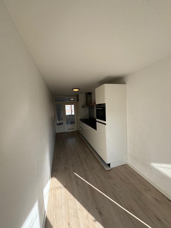 For rent: Flat Chestertonlaan in Amsterdam