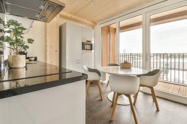 For rent: Flat Distelweg 239 in Amsterdam