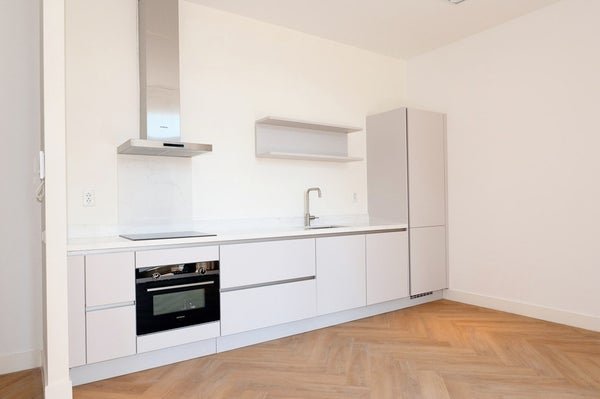 For rent: Flat Heulstraat 5 A in Den Haag