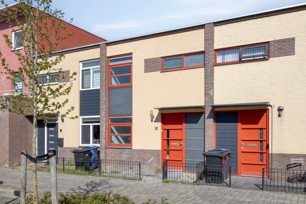 For rent: House Koraalstraat 21 in Almere