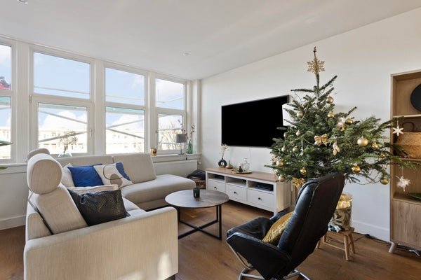 For rent: Flat Postjeskade 49 3 in Amsterdam