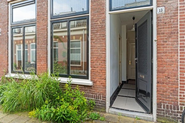 For rent: House Prinses Wilhelminastraat in Leiden
