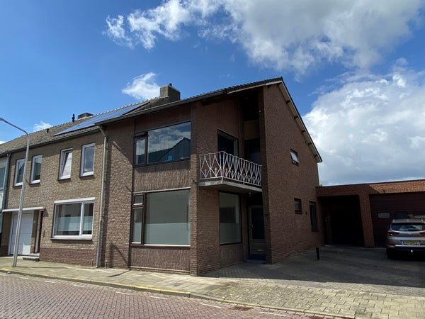 For rent: Room Heugemerstraat 98 A – 2 in Maastricht