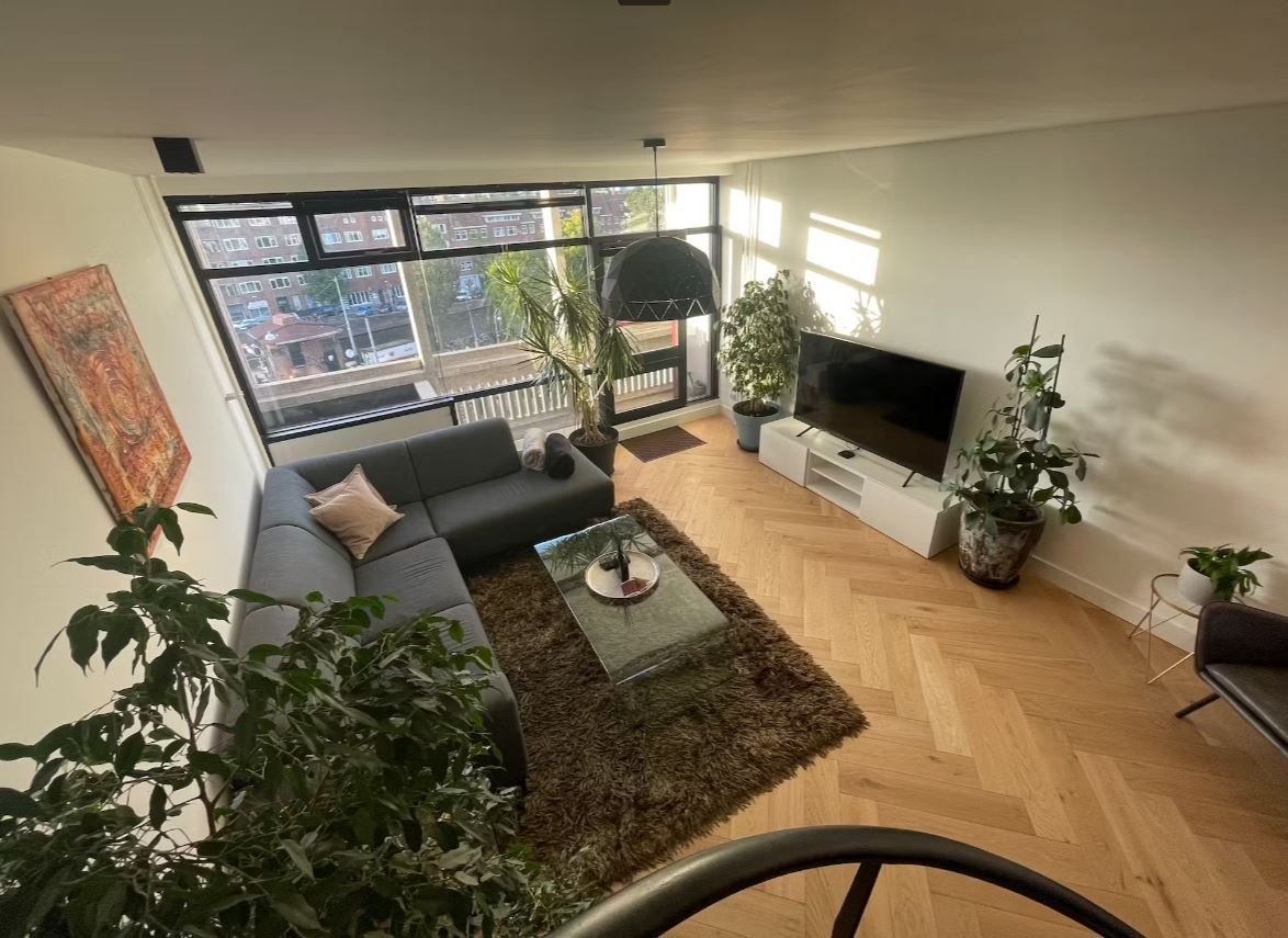 For rent: Flat Overtoom in Amsterdam