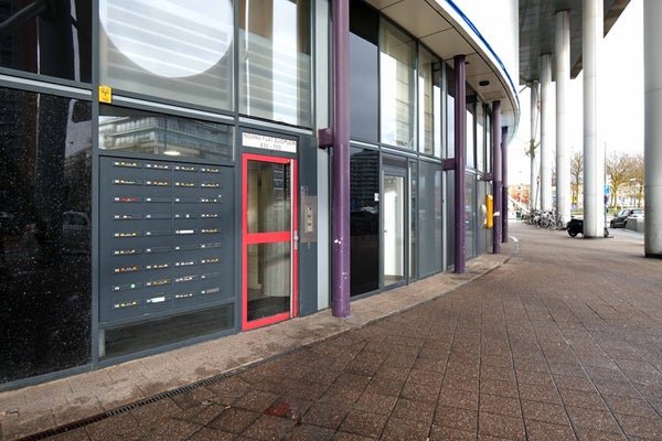 For rent: Flat Zuidplein 566 in Rotterdam
