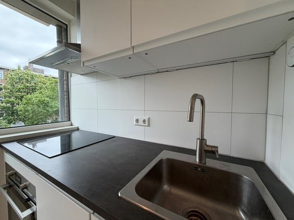 For rent: Flat Admiraal de Ruyterweg 37 C in Rotterdam