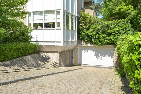 For rent: Flat Van Lennepweg in Den Haag