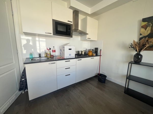 For rent: Flat Loosduinseweg 879 A in Den Haag