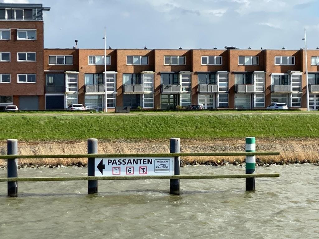 Saerdam 83