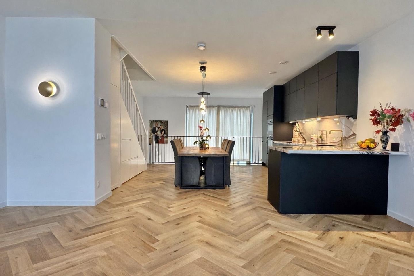Huiswoudstraat 18