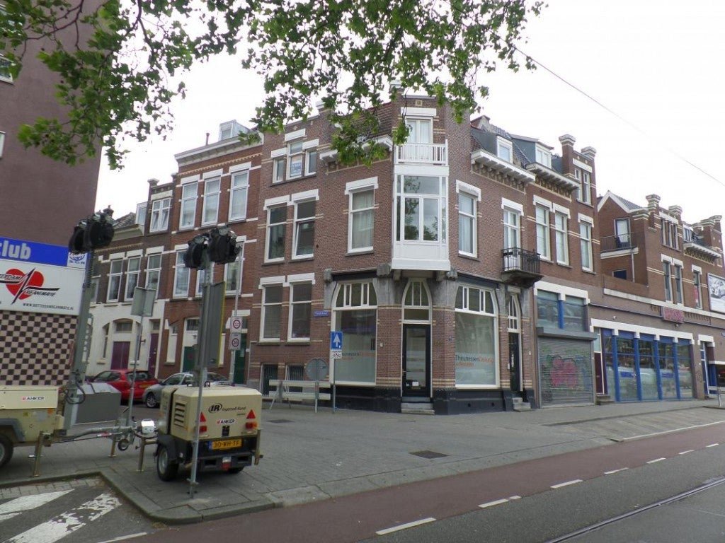 For rent: Flat Henegouwerlaan 120 B in Rotterdam