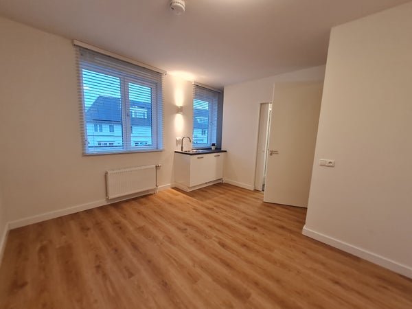 For rent: Studio Pindosstraat 27 03 in Tilburg