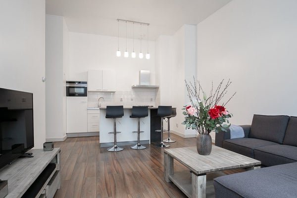 For rent: Flat Gravenstraat in Amsterdam