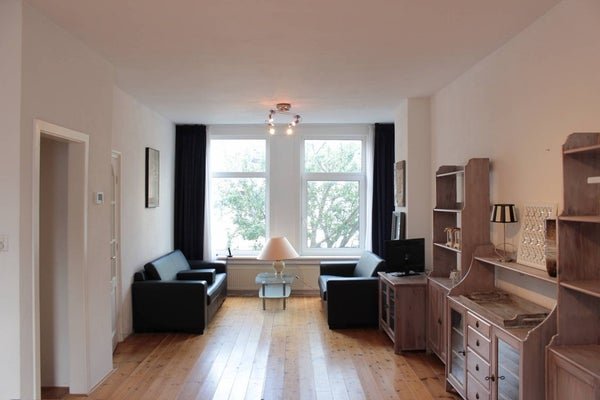 For rent: Flat Vijzelstraat 135 in Den Haag