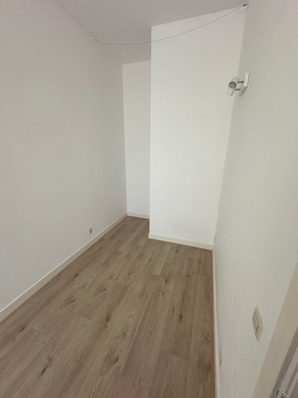 For rent: Studio Valkenboslaan in Den Haag