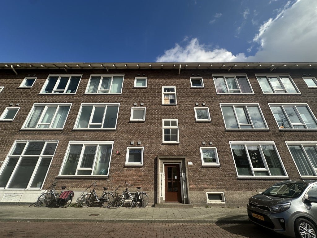 For rent: Room Dorpsweg in Rotterdam
