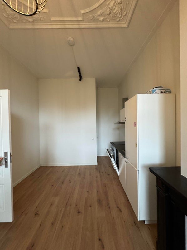 For rent: Studio Leidsekade in Utrecht