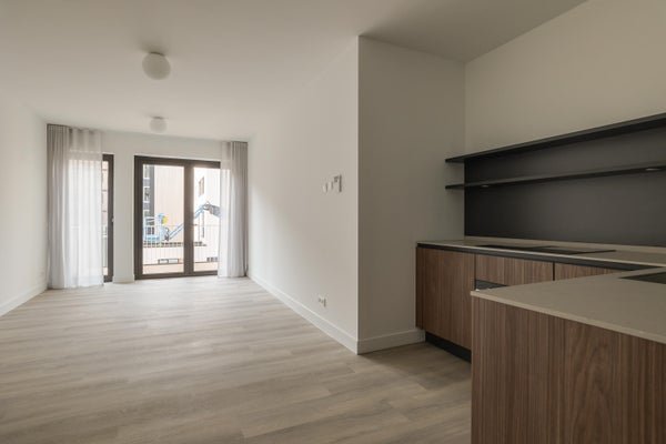 For rent: Flat Distelweg in Amsterdam