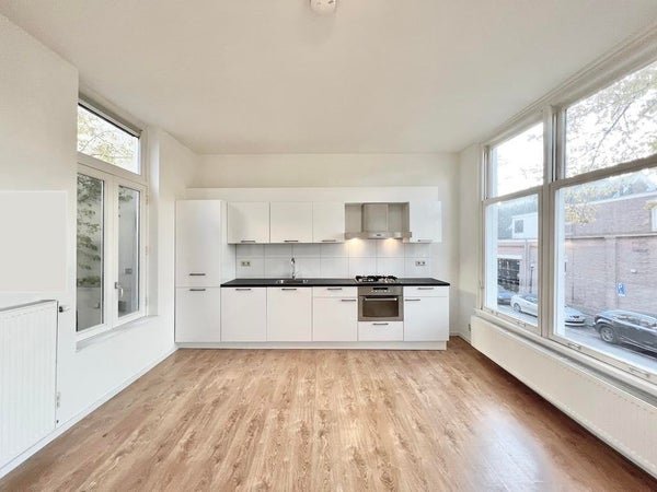 For rent: Flat Emmastraat in Amsterdam