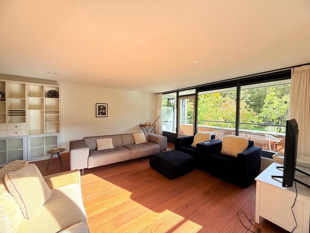 For rent: Flat De Lierhof in Amsterdam