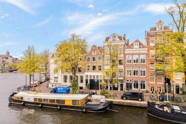 For rent: Flat Zwanenburgwal in Amsterdam