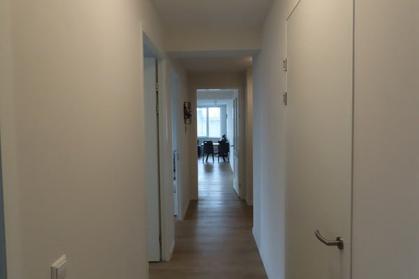 For rent: Flat Maashavenweg in Rotterdam