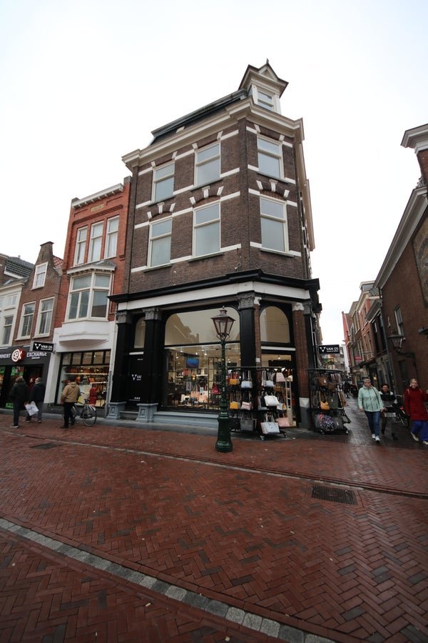 For rent: Flat Vrouwensteeg 2 A in Leiden