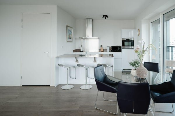 For rent: Flat Kruisplein in Rotterdam