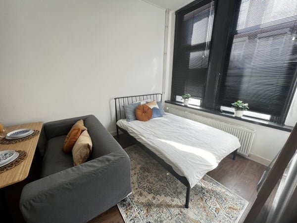 For rent: Room Waterloostraat in Rotterdam