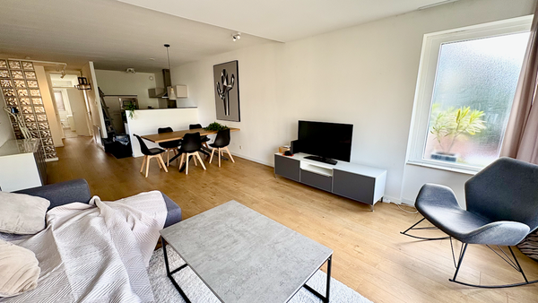 For rent: Flat Burgemeester Patijnlaan in Den Haag