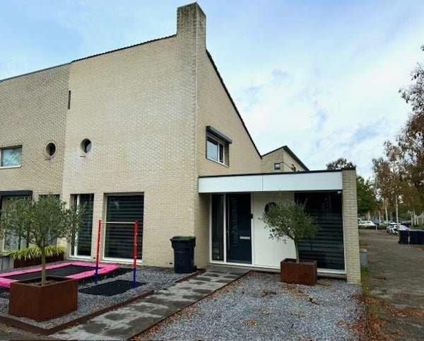 For rent: House Oldenzaalsingel in Tilburg