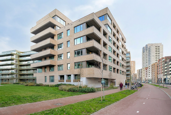 For rent: Flat Elzenhagensingel 202 in Amsterdam